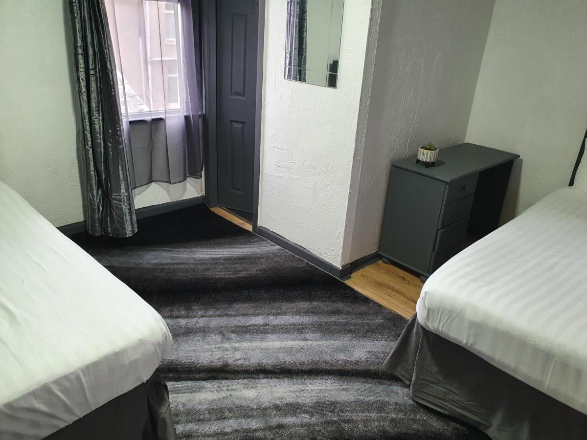 Balkan Hotel Blackpool Extérieur photo