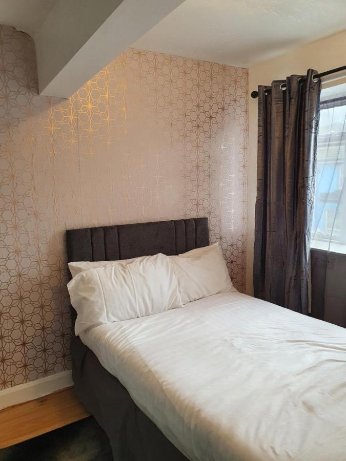 Balkan Hotel Blackpool Extérieur photo