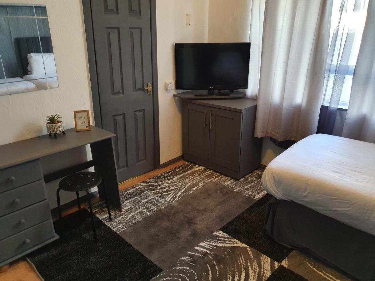 Balkan Hotel Blackpool Extérieur photo